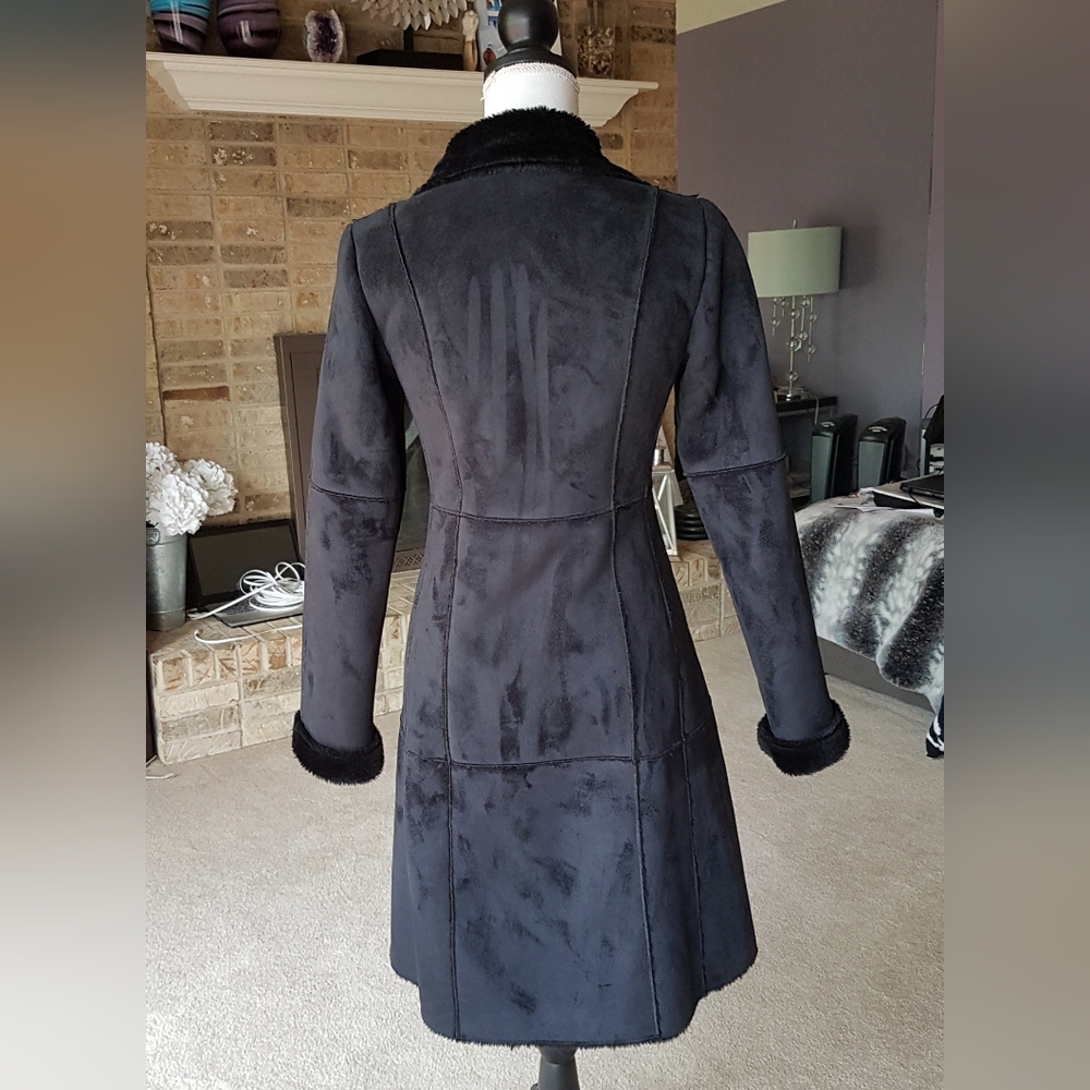 Black Faux Suede Faux Fur Shearling Coat from Italy - Picture 13 of 14